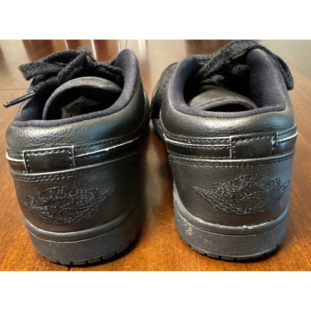 Nike Air Jordan 1 Low Triple Black 553558-017 Men's Size 8 Leather Sneakers